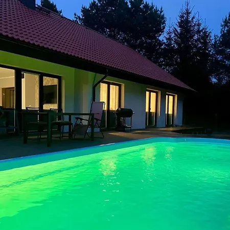 Villa Przystan Pilawa Z Prywatnym Basenem Borne Sulinowo
