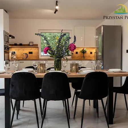 Villa Przystan Pilawa Z Prywatnym Basenem Borne Sulinowo