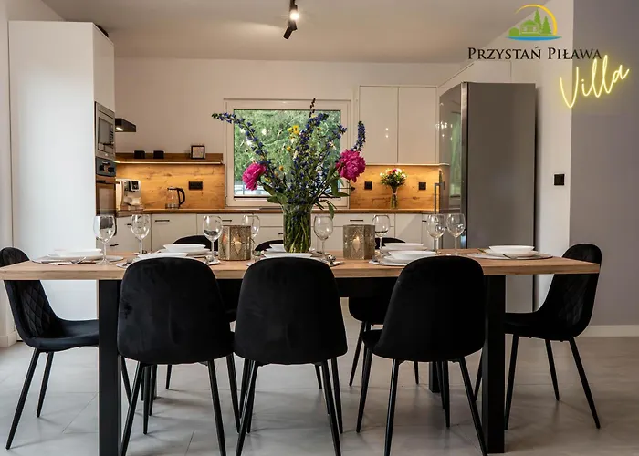 Villa Przystan Pilawa Z Prywatnym Basenem Borne Sulinowo